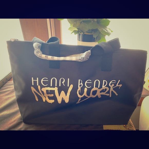 Henri bendel tote